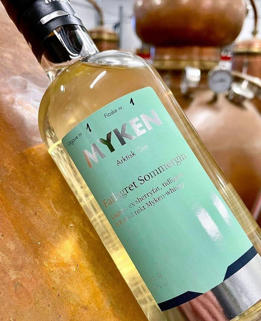 Myken Arktisk Fadlagret Sommergin